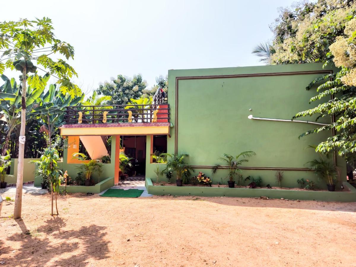 Banana Farm House Apartment Hampi Exterior photo